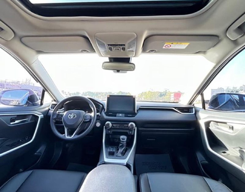Toyota RAV4 2021