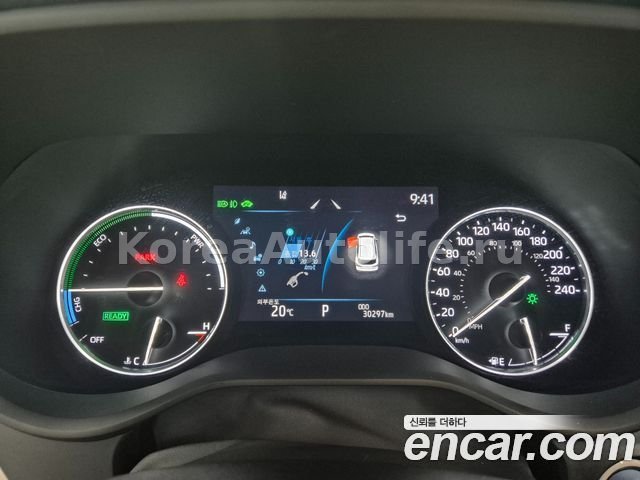 Toyota Sienna 4gen 2.5 Hybrid 2022