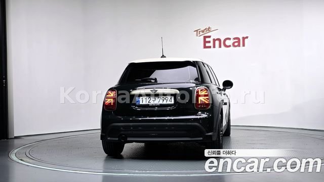 MINI Cooper 5Door Resolute 2022