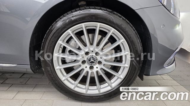 Mercedes-Benz E-класс W213 E250 Exclusive 2022