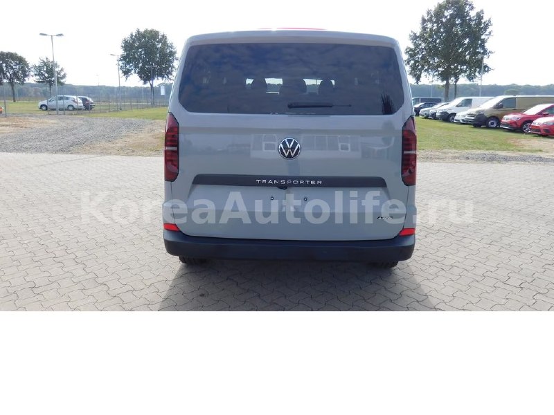 Volkswagen T7 Transporter 2.0 Lang 2025