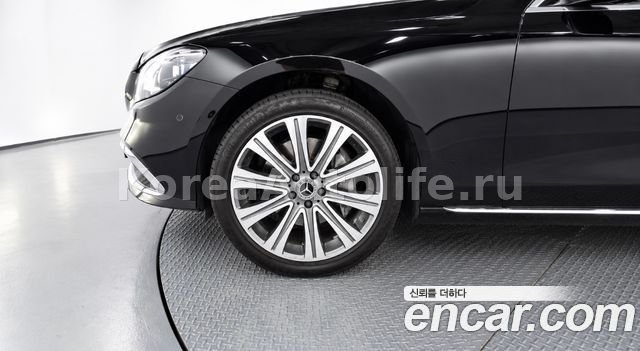 Mercedes-Benz E-класс W213 E350 4MATIC 2023