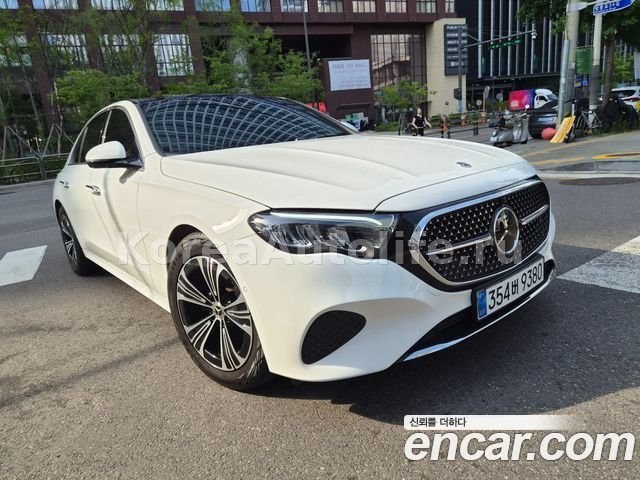 Mercedes-Benz E-класс W214 E200 2025