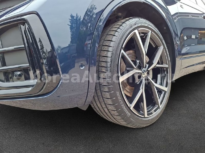 Volkswagen Touareg 3.0 TDI Tip. 2025