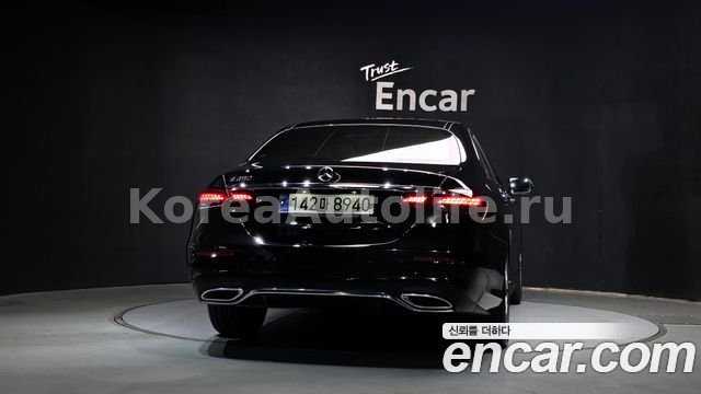 Mercedes-Benz E-класс W213 E250 AMG 2022