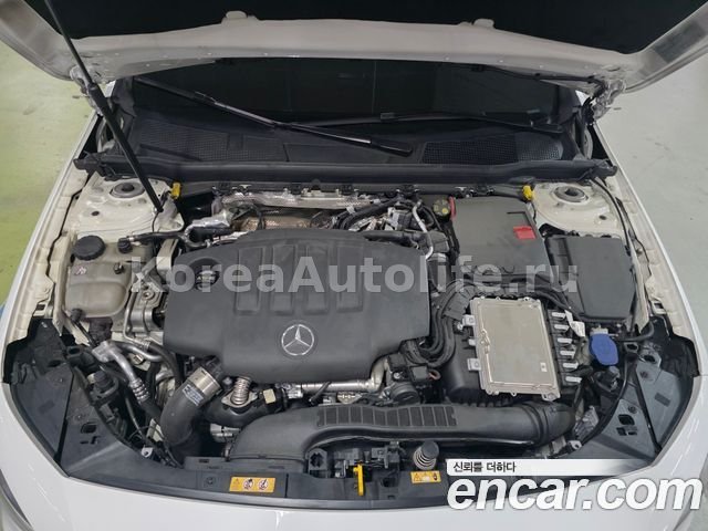Mercedes-Benz A-класс W177 A200d Sedan 2022