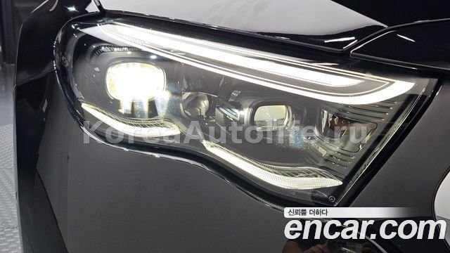 Mercedes-Benz E-класс W214 E300 4MATIC 2024
