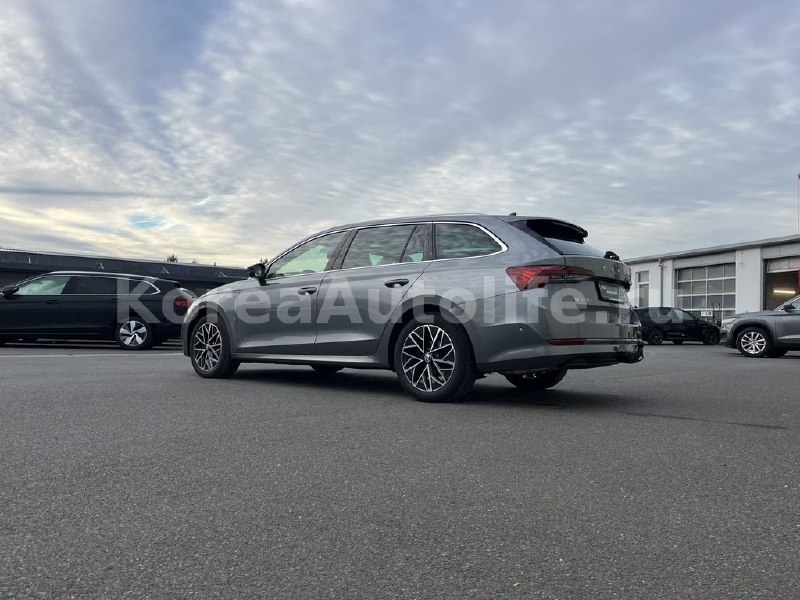 Skoda Octavia Combi 2.0 TDI 2024