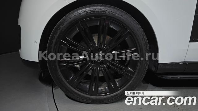 Land Rover Range Rover 5 2025