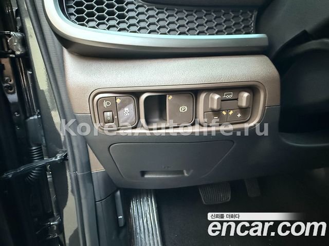 Kia Tasman 2.5T Gasoline 4WD 2026