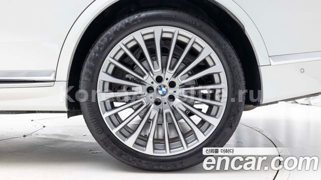 BMW X7 G07 xDrive 40i 2025