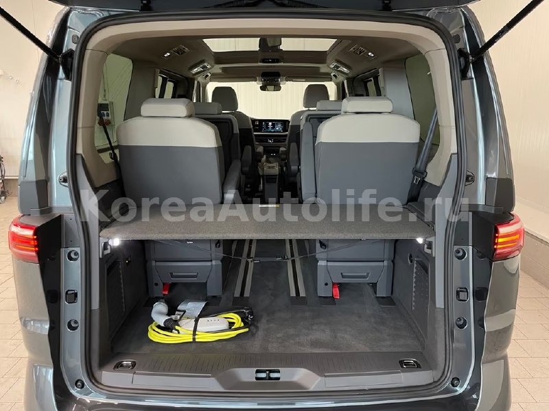Volkswagen T7 Multivan 2025