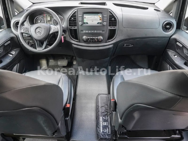 Mercedes-Benz Vito Tourer PRO 114 2023