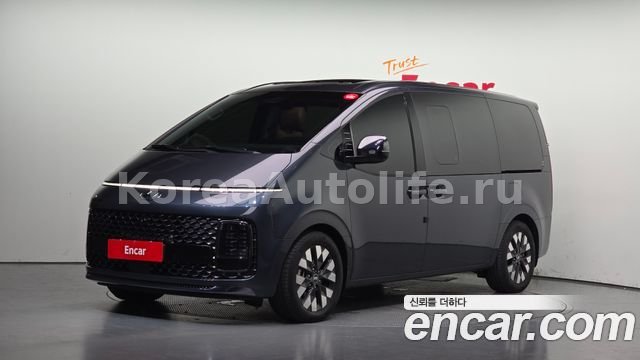 Hyundai Staria 4WD Lounge 9-Seater 2023