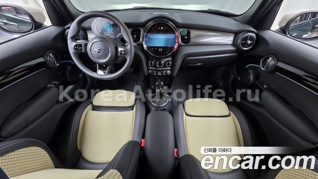 MINI Cooper 5Door Resolute 2022