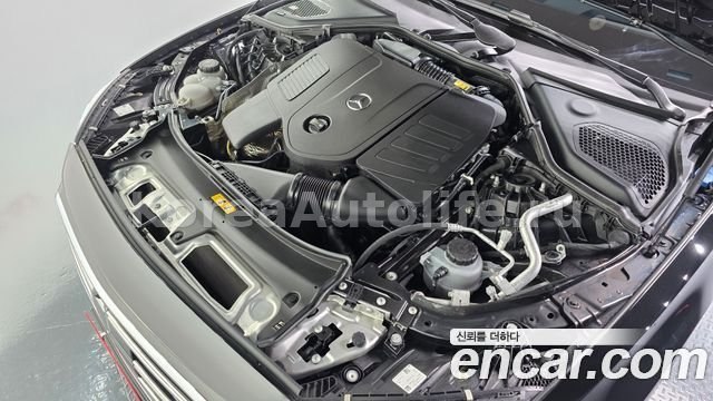 Mercedes-Benz E-класс W214 E300 4MATIC 2025