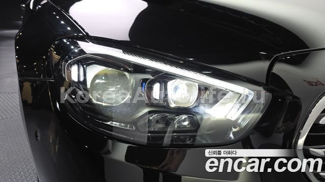 Mercedes-Benz E-класс W213 E350 4MATIC 2023