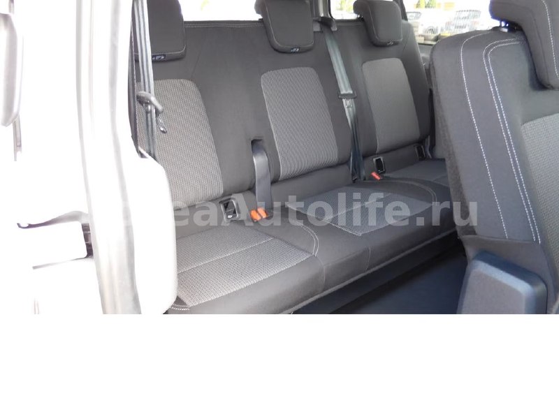 Volkswagen T7 Transporter 2.0 Lang 2025