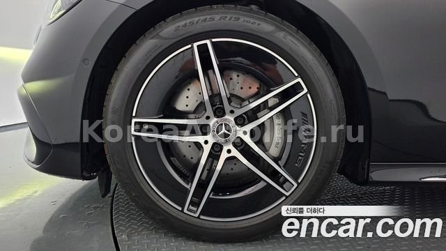 Mercedes-Benz E-класс W214 E300 4MATIC 2025