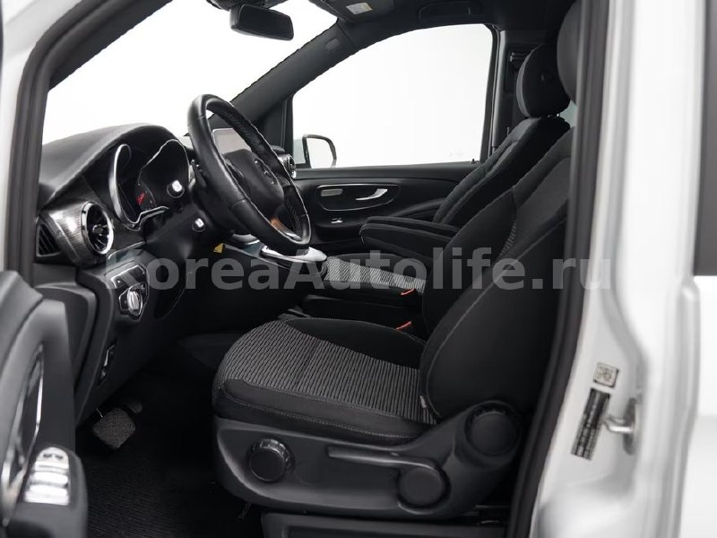 Mercedes-Benz V 220 d 2022