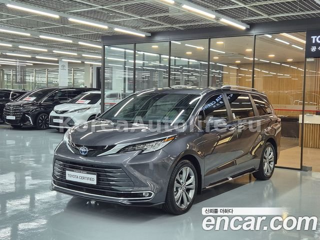 Toyota Sienna 4gen 2.5 Hybrid 2025