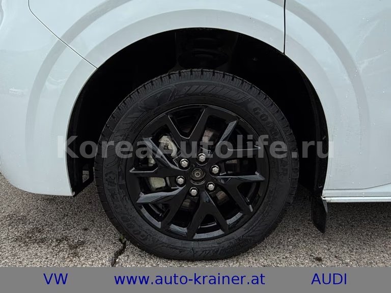 Volkswagen T7 Transporter Kasten LR 2025