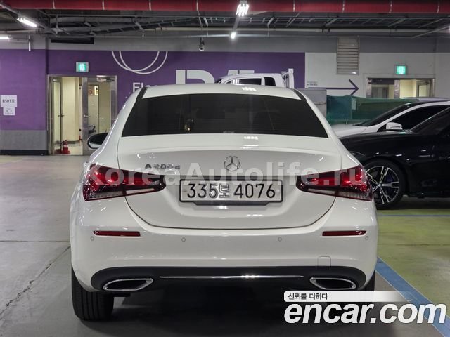 Mercedes-Benz A-класс W177 A200d Sedan 2022