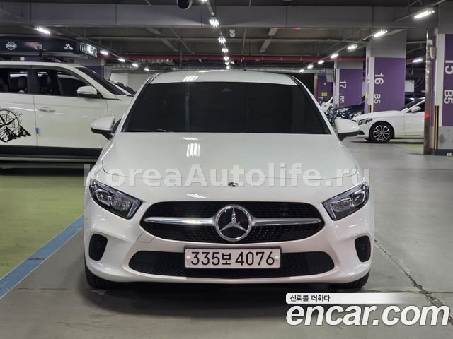 Mercedes-Benz A-класс W177 A200d Sedan 2022