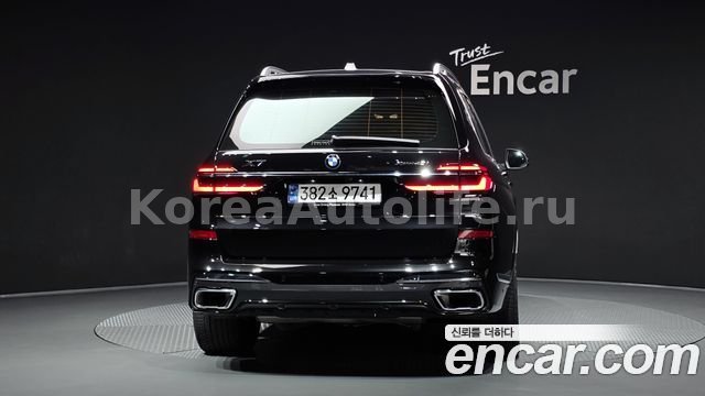 BMW X7 G07 xDrive 40i 2024