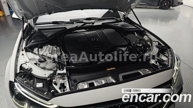 Mercedes-Benz E-класс W214 E300 4MATIC 2024