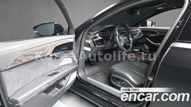Audi A8 55 TFSI Quattro 2023