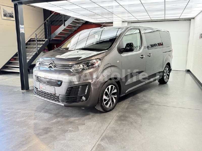 Citroën SpaceTourer Spacetourer e Shine 2022