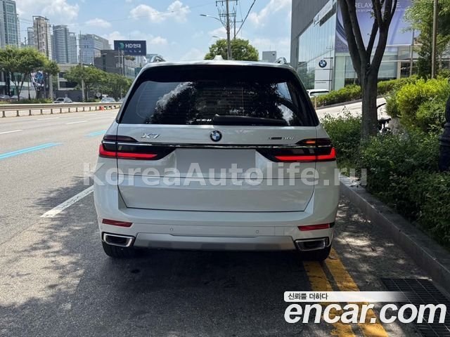 BMW X7 G07 xDrive 40i 2025